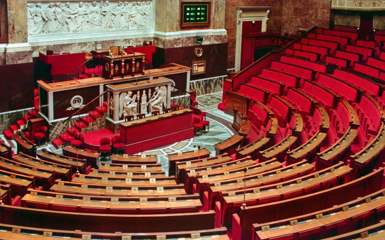 Intérieur élégant de l'Assemblée nationale française