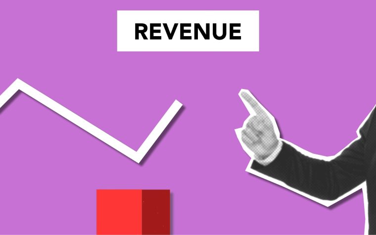 Homme d'affaires montrant hausse revenus graphique